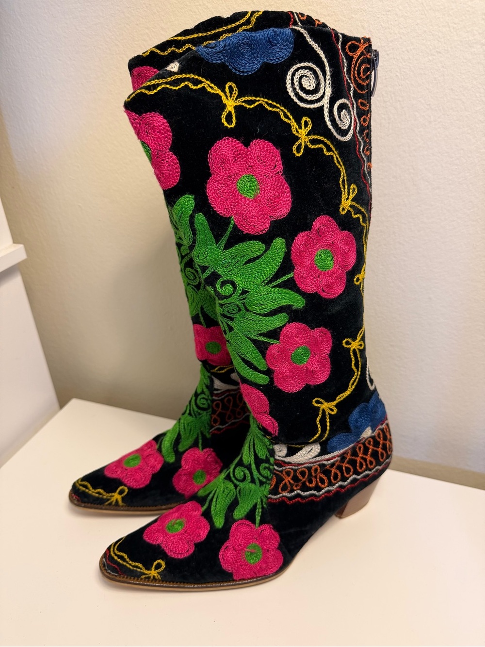 Women's Knee-High Embroidered Floral Boots - Black with Pink & Green - Picture 4 of 8